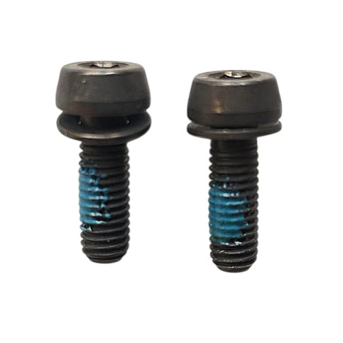 DB šroubky k přichycení předního brzdového třmenu (pár)